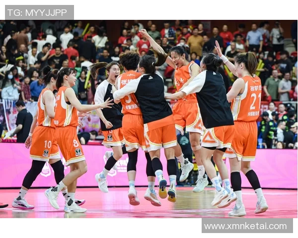 四川队与辽宁队季前赛精彩对决展现新赛季篮球魅力与球队实力提升