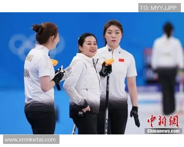 女子冰壶对决中国队挑战瑞典队展现冰上智慧与团队默契